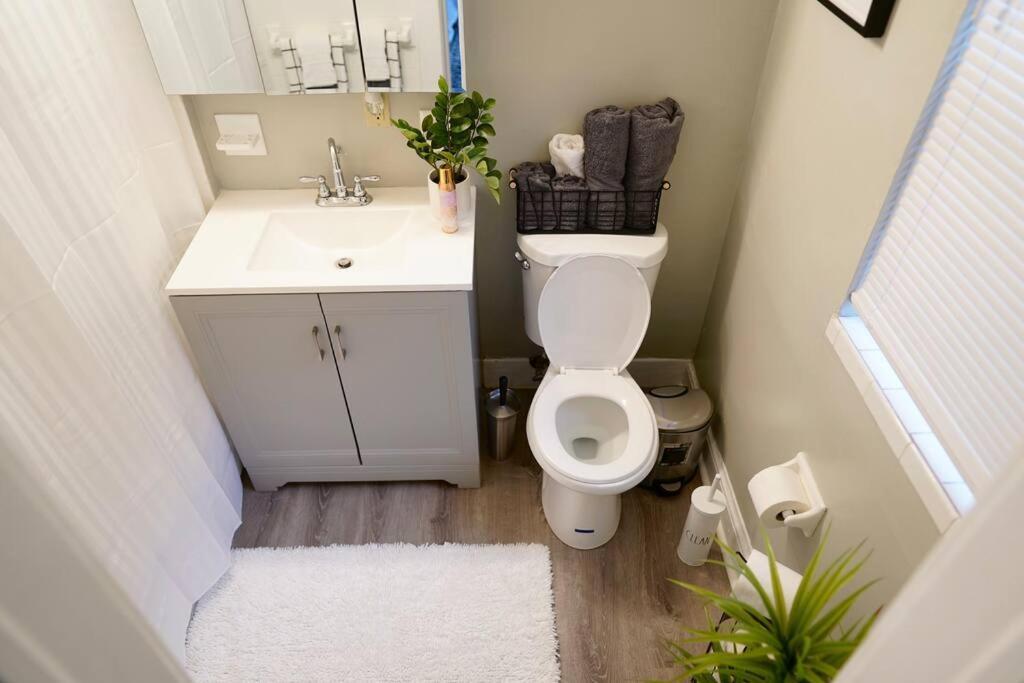 Stylish 1Br Unit W/Free Parking-Walk To Metro Apartment Washington Exterior photo